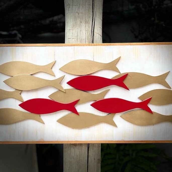 Quadro Rústico em Madeira - Peixes Vermelhos - 120cm x 40cm - Imagem 2