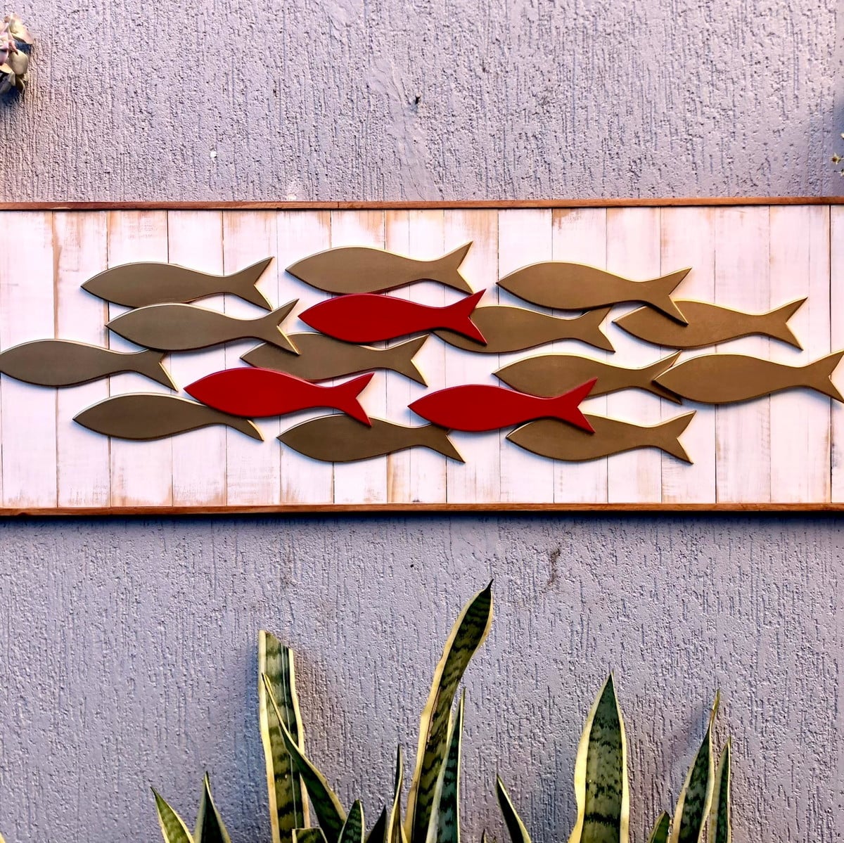 Quadro Rústico em Madeira - Peixes Vermelhos - 120cm x 40cm - Imagem 5