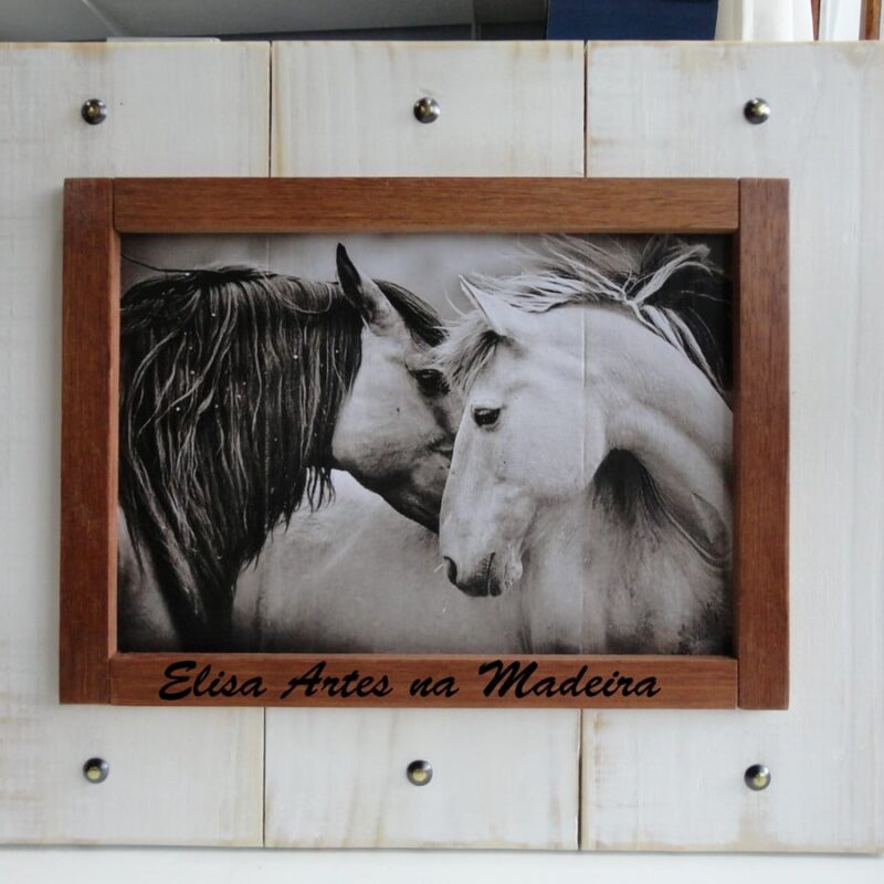 Quadro em Madeira Cavalos - 50cm x 40cm